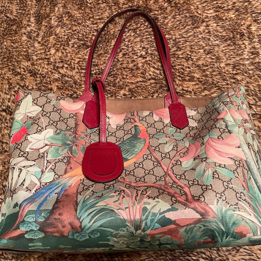 Authentic Gucci Tian Tote Bag GG Supreme Bird Floral